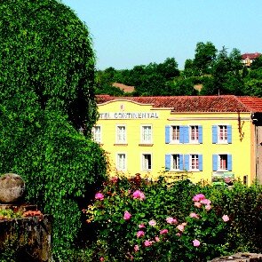 Hôtel Continental***