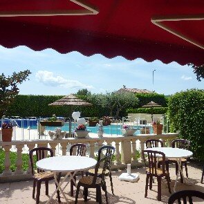 La Grande Bastide***