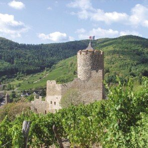 Les Remparts***