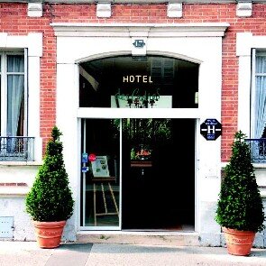 Inter-Hôtel des Cèdres*** Inter-Hôtel des Cèdres***