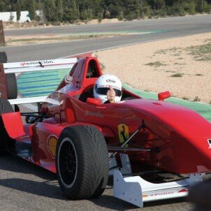 Experiencia en Réplica Ferrari F1 Experiencia en Réplica Ferrari F1