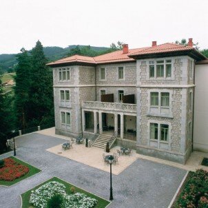 Parador de Limpias**** Parador de Limpias****